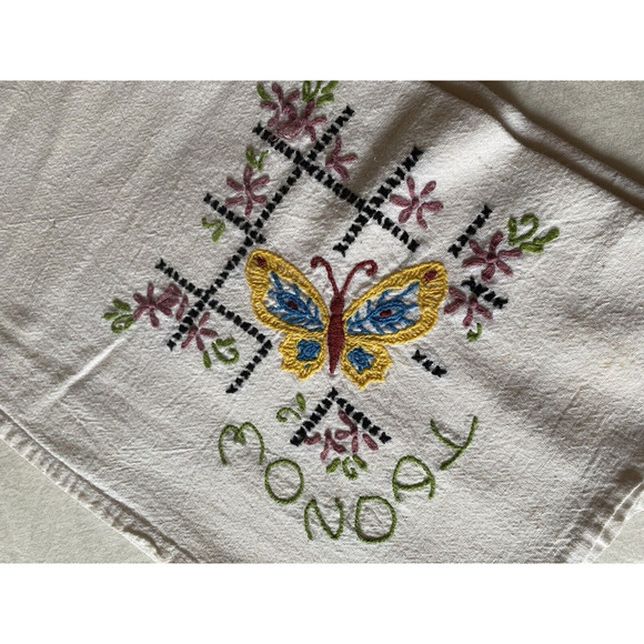 Vtg Embroidered Linen Tea Towel Monday Day of the Week Butterfly Cottagecore - Picture 2 of 7